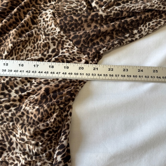 Milano Women's Long Sleeve Pullover Leopard Print‎ Ruched Blouse X-Large Stretch - Picture 10 of 14